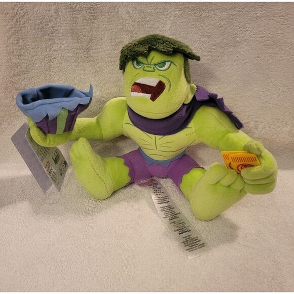 Hulk Winter Holiday Themed 8" Stuffed Plush Toy Disney Parks Marvel Avengers NWT - Picture 1 of 4